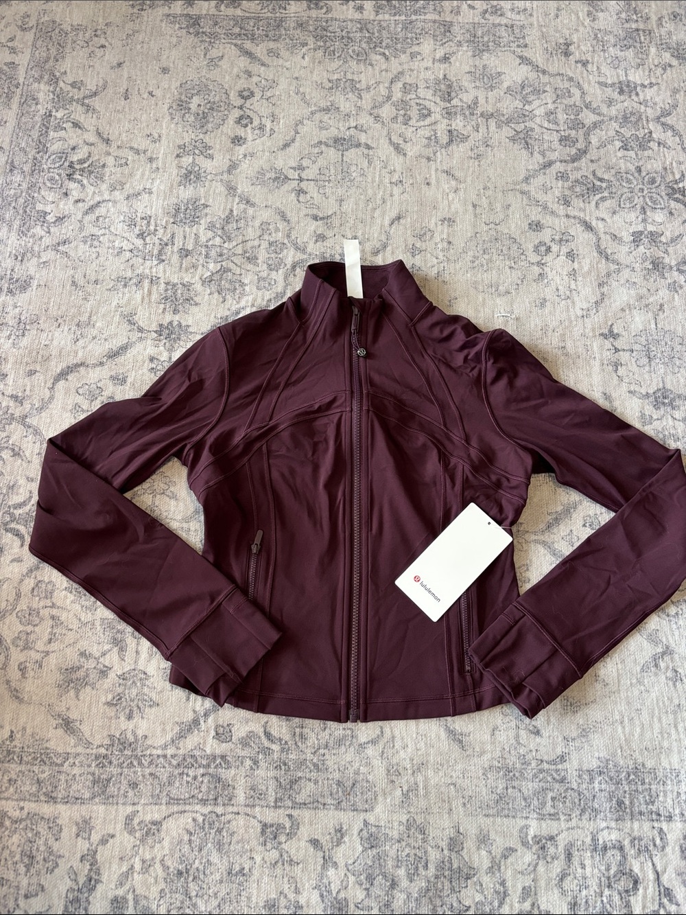 New Lululemon Women’s Define Cropped Jacket Nulu - size 8 - goodnight plum